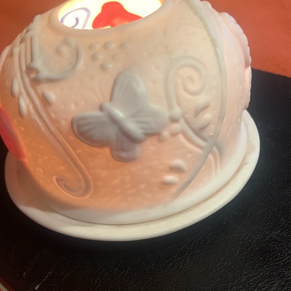 Lithopane Bisque Butterfly 🦋 Fairy Light w/ color - Picture 3 of 5